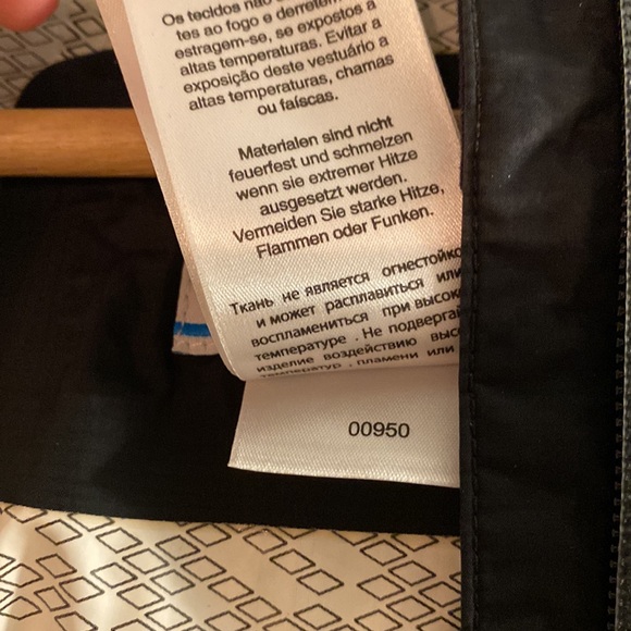 Columbia Omnitech AmpliDry Fully Waterproof Shell Jacket EUC - Picture 10 of 12